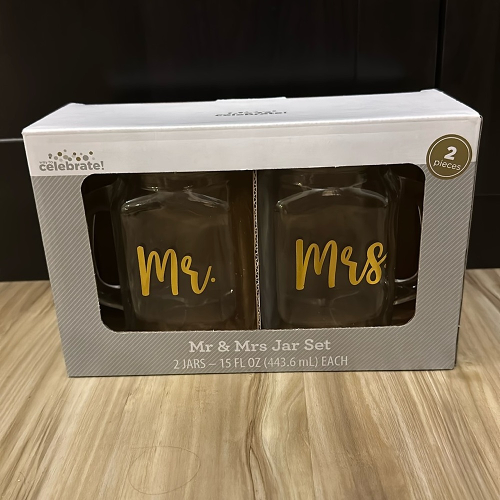 Mr. & Mrs. Jar Mug Set